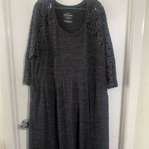 Women’s plus size Torrid 3/4 sleeve plush dress- gray 4